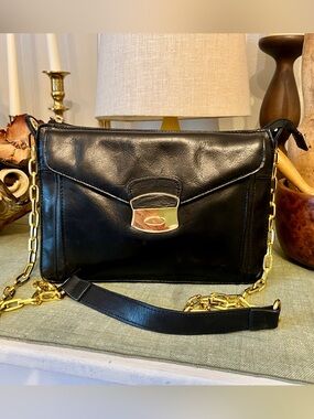 La Diva black  Leather Shoulder Bag with Gold Chain Accent